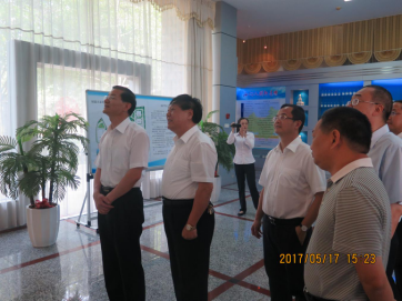 龍巖市市長林興祿，龍巖市委副書記、新羅區(qū)委書記何明華 蒞臨我司視察指導(dǎo)工作